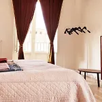 Maison S Elena Палермо